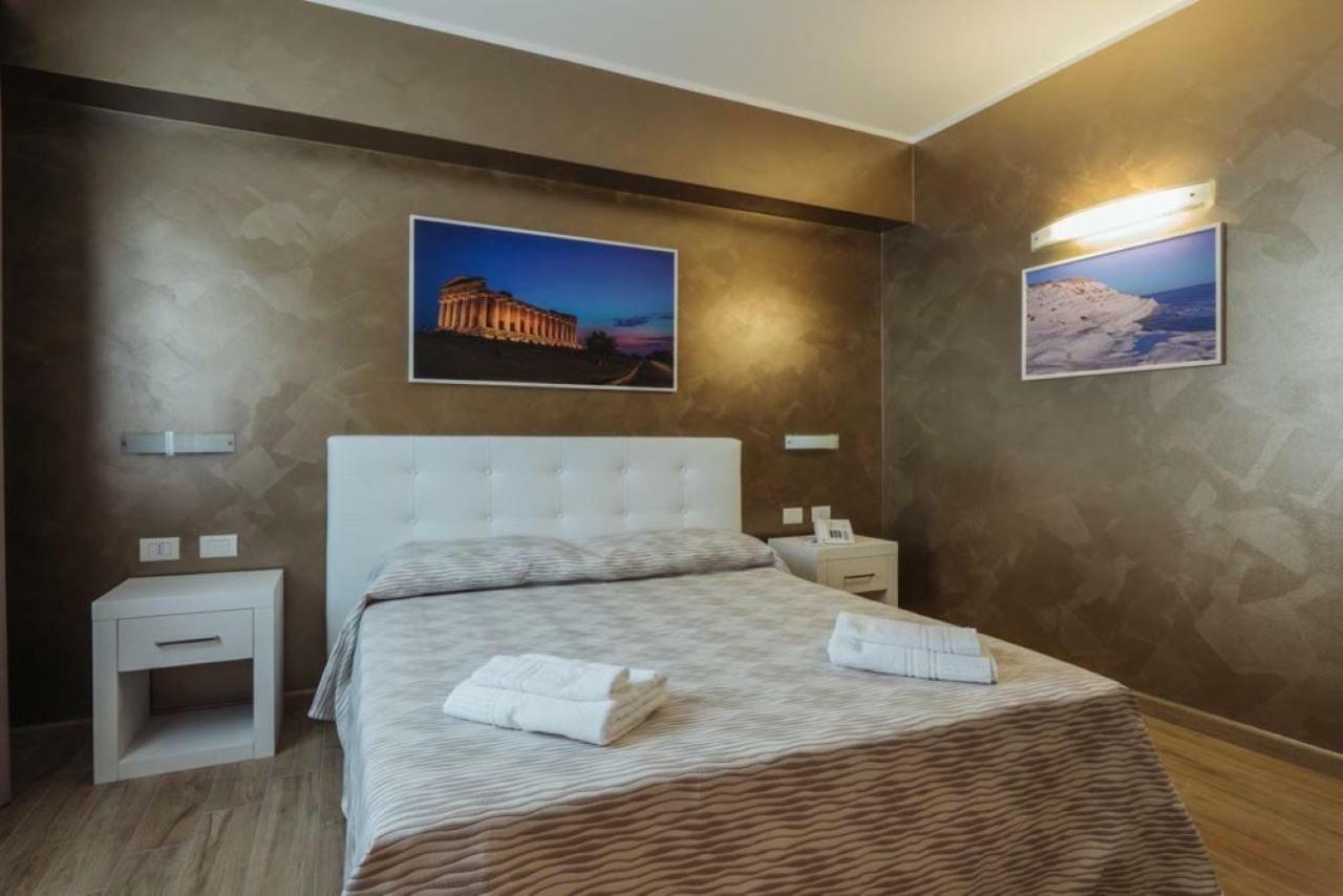 Le Vele Di Balestrate Hotel Exterior photo